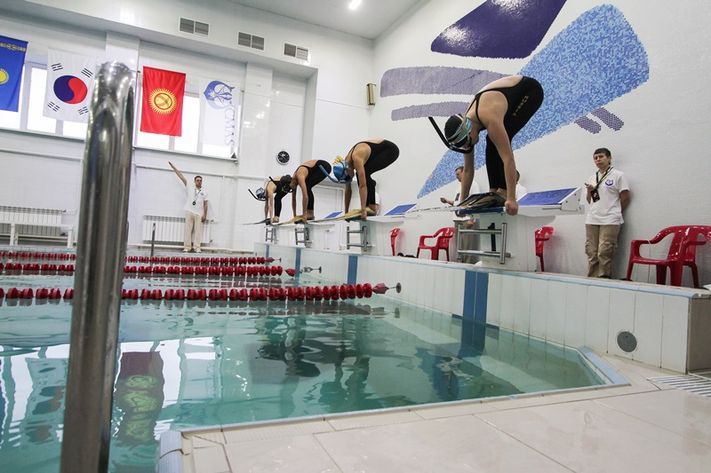 Спорт, Спорт в Томске, Томские новости, набор волонтеры соревнования иностранцы в Томске подводное плавание в ластах плавуны спортсмены В Томске собирают волонтеров на первенство мира по плаванию в ластах