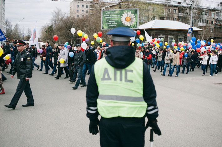 Дороги, Общественный транспорт, Праздники, Томские новости, шествие день весны и труда первомай первомайское шествие как отдыхаем на майские Во вторник общественный транспорт Томска будет ходить по измененной схеме