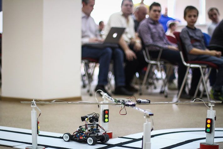 IT, Конкурсы и акции, Образование и наука, Томские новости, робоавтомобиль роботы машины ездят соревнования кибернетика учатся делать роботов восстание машин Завтра в Томске стартует этап международных соревнований по моделированию робоавтомобилей
