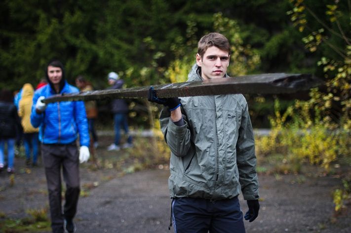 Городское благоустройство, Томские новости, саженцы субботник Лагерный сад золоотвал Самыми массовыми площадками томского субботника станту Лагерный сад и бывший золоотвал