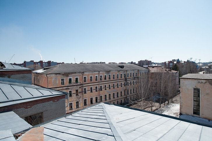 Томские новости, томская епархия церковь здания забирают здания Томичи собирают подписи против передачи корпуса бывшего ТВМИ церкви