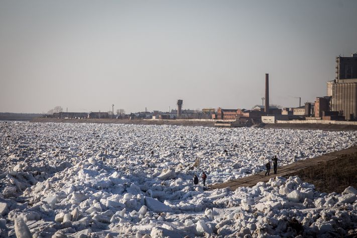 Паводок, Томские новости, вскрывается река выходные паводок ледоход в Томской области Томске когда Ледоход в Томской области начнется в выходные - эксперты