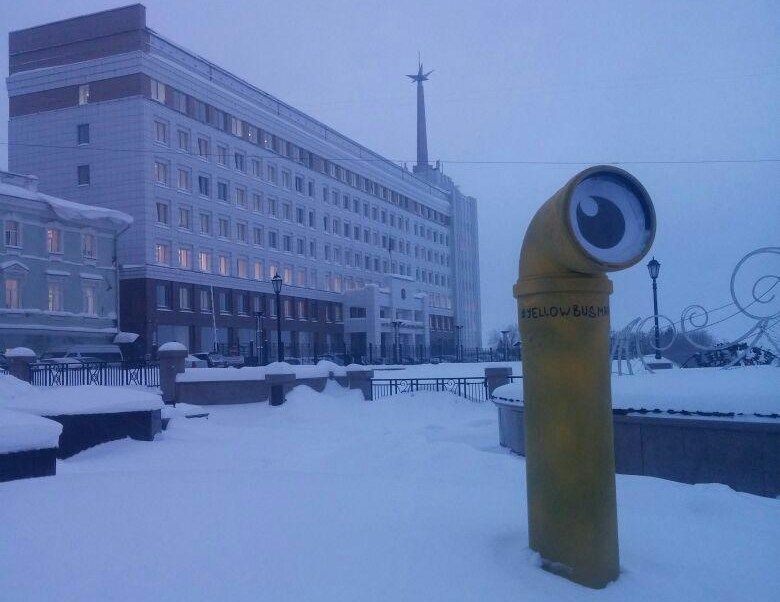 Томские новости, yellowbusmarine набережная Томи желтый перископ В центре Томска «всплыла» желтая подводная лодка (ФОТО)