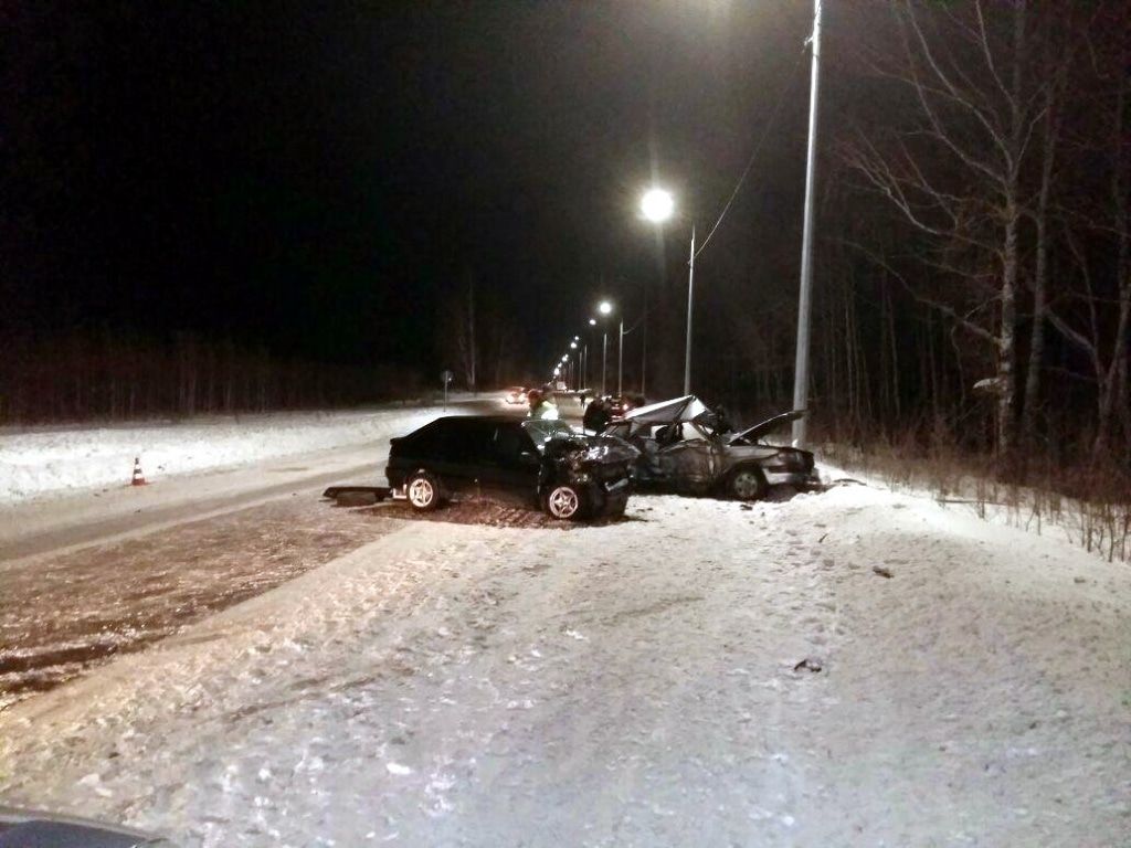 Происшествия, Томские новости, ДТП погиб ВАЗ ГАЗ Тойота королла ДТП со смертельным исходом погиб под Томском Молодой водитель погиб в тройном ДТП на трассе под Томском