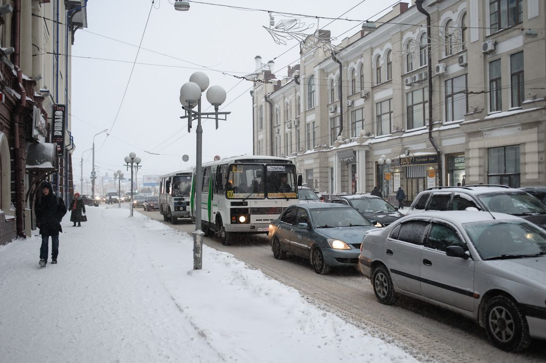 ЖКХ, Томские новости, Томск кирова ленина снег сах В пятницу снег будут вывозить с пр. Кирова и Ленина