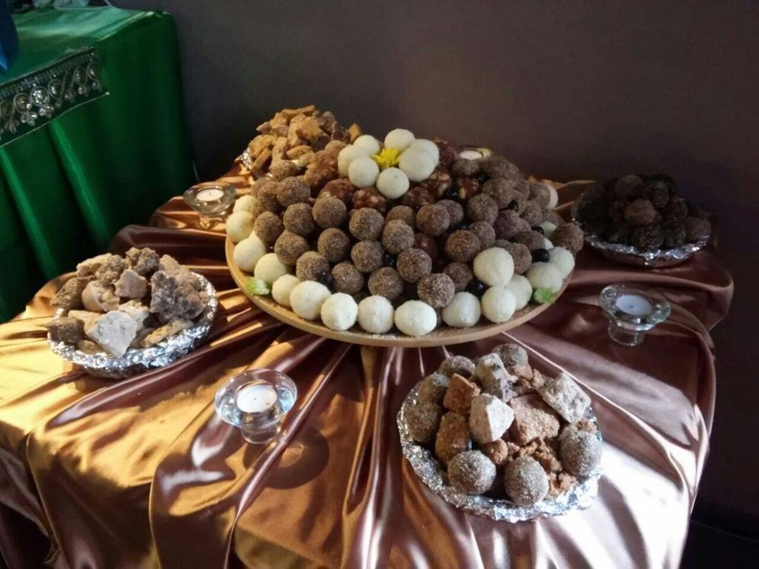 Томские новости, центр ведической культуры сладкая гора праздник В Томске праздник Сладкой горы отметили гигантским тортом (ФОТО)