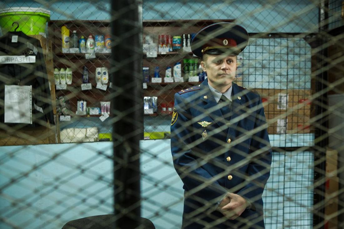 Криминал, Томские новости, предприниматели деньги арестовали мошенники задержали сводка происшествий жесть Томска В Томске задержали лжеполицейского, который обманом выманил у помощника предпринимательницы 1,8 млн рублей