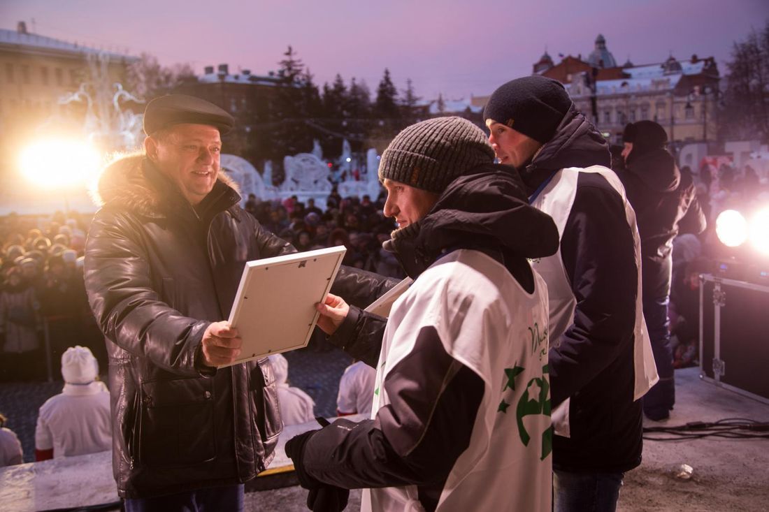 Город, Новый год ❄, Отдых, Томские новости, Хрустальный Томск конкурс ледовых скульптур победители Иван Кляйн наградил победителей фестиваля «Хрустальный Томск» (ФОТО)