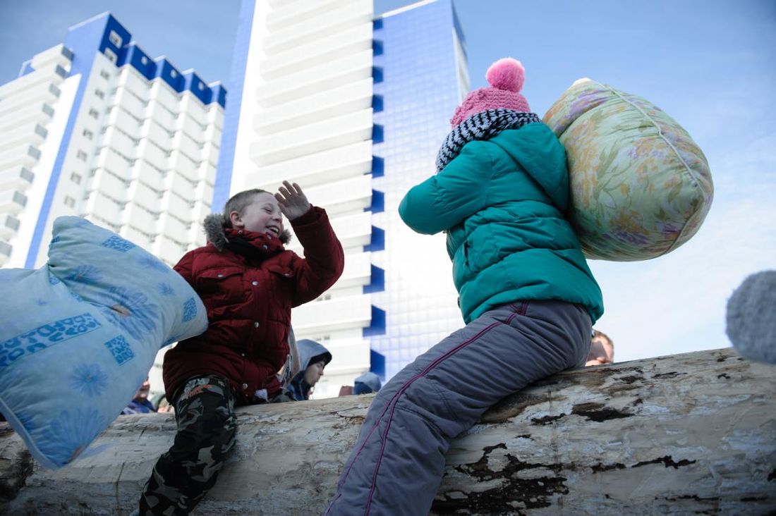 Жизненное пространство, Образование и наука, ТГУ, Томские новости, Томск Масленица проводы зимы Университетский каток Васильев вечер ТГУ Масленичные гуляния прошли на Университетском катке в Томске (ФОТО)
