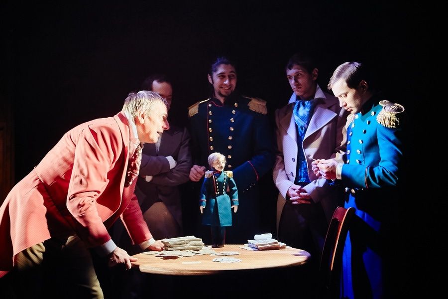 Культура в Томске, Томские новости, скоморох кукла и актер маска премия театральный Томск театры Томский «Скоморох» стал финалистом премии «Золотая маска»