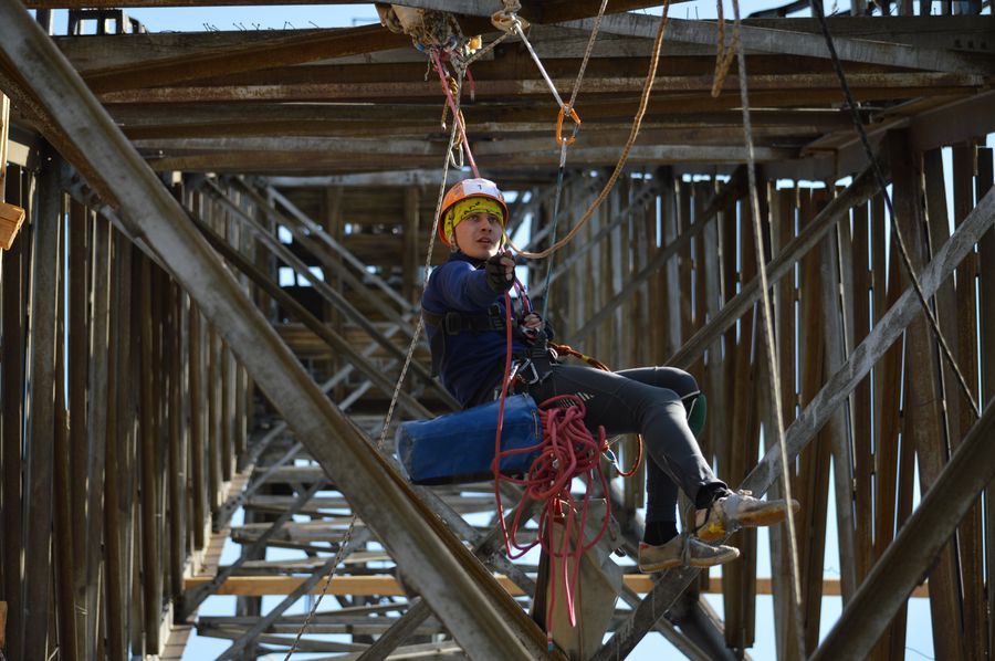 Спорт, Спорт в Томске, Томские новости, альпинизм связки На томском трамплине прошел областной чемпионат по спортивному туризму (спелео-связка) (ФОТО)