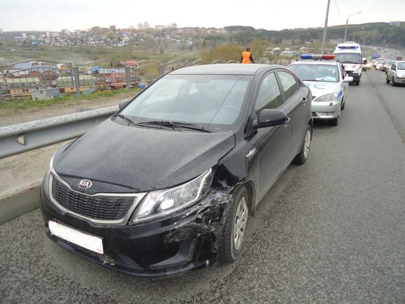 Происшествия, Томские новости, авария дтп пьяная женщина женщина-водитель В Томске пьяная женщина устроила тройное ДТП и скрылась с места происшествия
