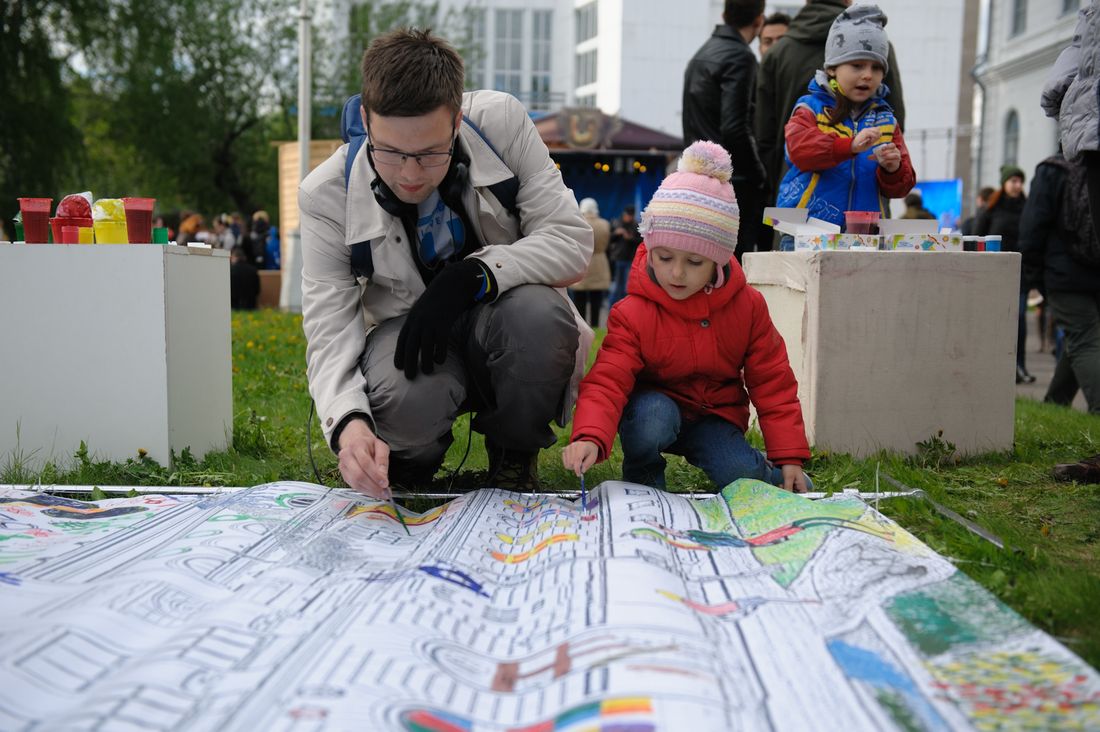 Дороги, Праздники, Томские новости, ограничение движения перекрыли дорогу детский арбат закрыли для движения детские праздники мероприят В субботу в Томске на 6 часов перекроют движение по пер. Нахановича