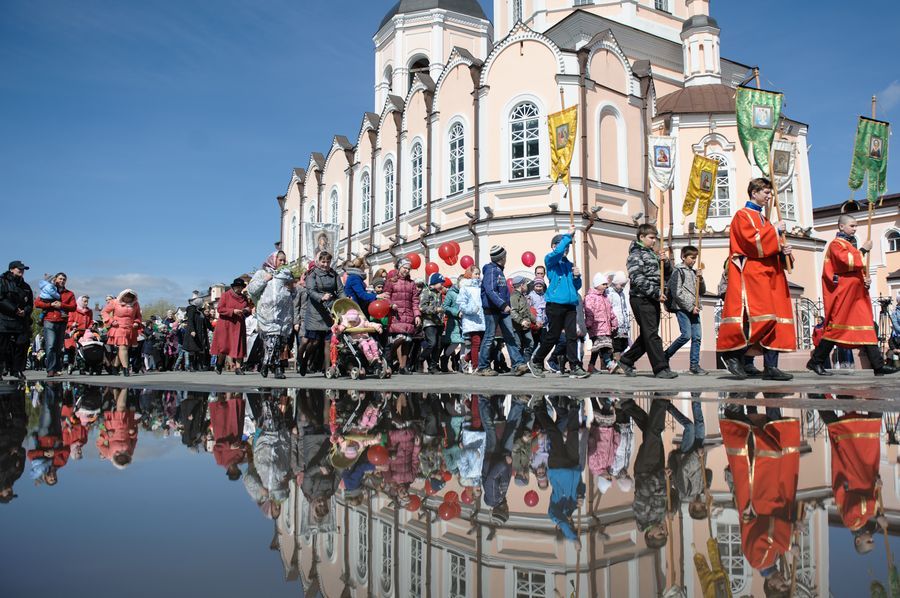 Город, Религия, Томские новости, крестный ход фото Владимир Дударев Дни славянской письменности и культуры В Томске прошел крестный ход (ФОТО)