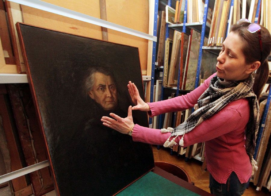 Портрет из томского музея, сменивший пол