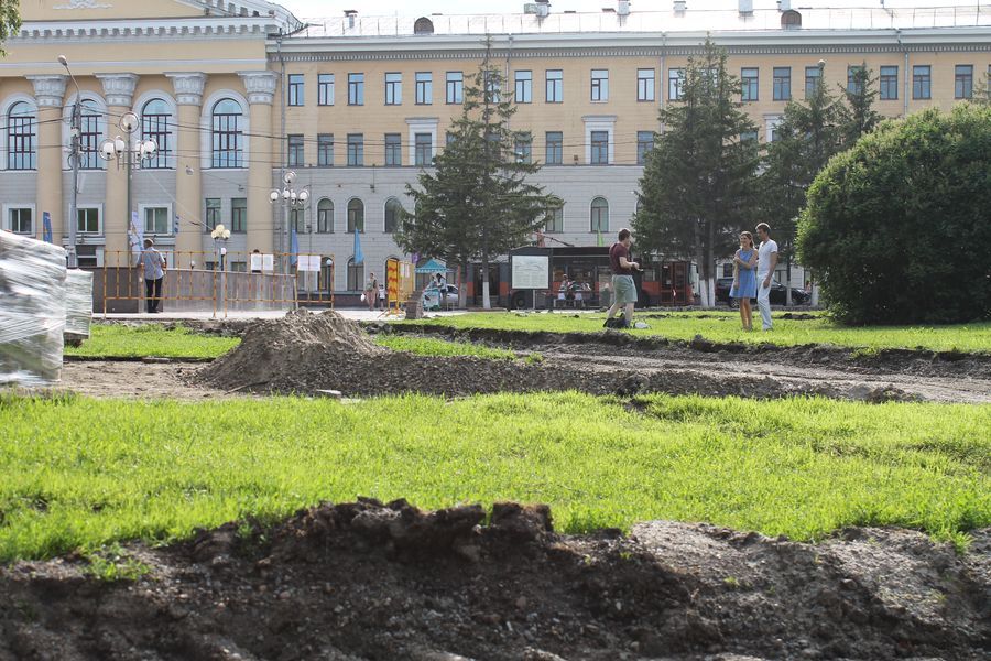 Городское благоустройство, Ново-Cоборная, Томские новости, Новособорная штраф предприниматели нельзя продавать на площади Томских предпринимателей 22 раза оштрафовали за торговлю на Новособорной