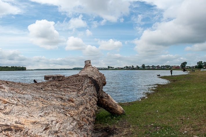 Происшествия, Томские новости, Томск МЧС Колпашево Обь помощь оперативные службы Четверо колпашевцев двое суток провели на берегу реки, пытаясь выйти на связь