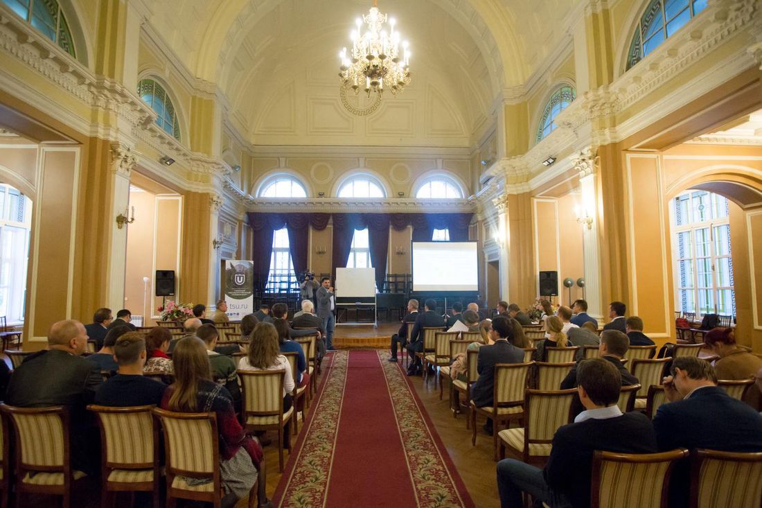 Образование и наука, ТГУ, Томские новости, Томск ТГУ Форум власть бизнес инновационный дискуссия Представители власти и бизнеса собрались на Форуме промпартнеров в Томском госуниверситете