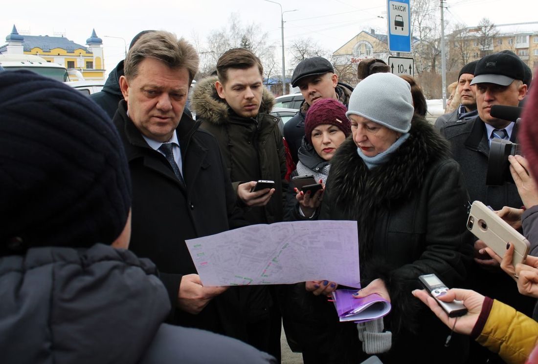 Власть, Город, Городское благоустройство, Дороги, Зелень в городе, Томские новости, Мэр объезд Кирова сквер благоустройство наш Томск Иван Кляйн провел выездное совещание по программе «Наш Томск» (ФОТО)
