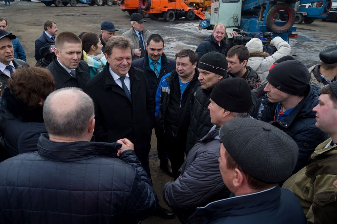 ЖКХ, Томские новости, мэрия САХ спецавтохозяйство мэр работает ЖКХ Мэр Томска встретился с коллективом муниципального «Спецавтохозяйства» (ФОТО)