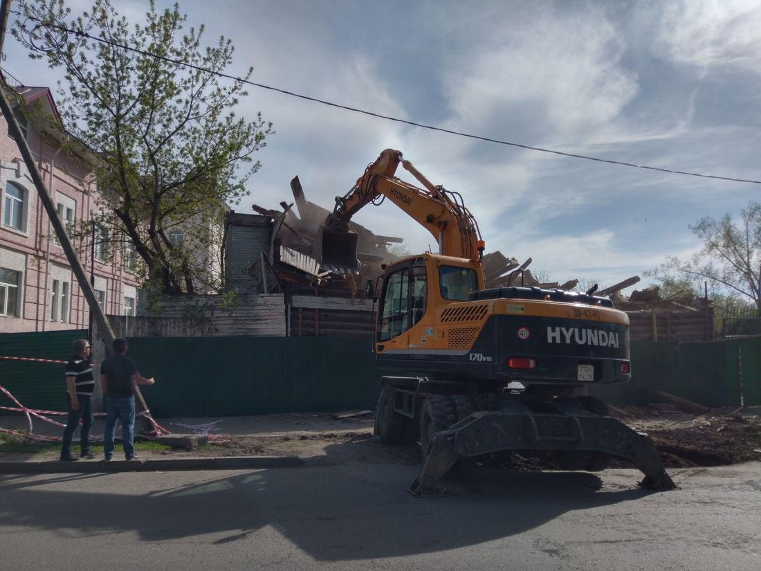 Деревянная архитектура, Исторический центр, Томские новости, деревянный дом снесли список 701 В Томске сносят дом из списка 701 (ФОТО)