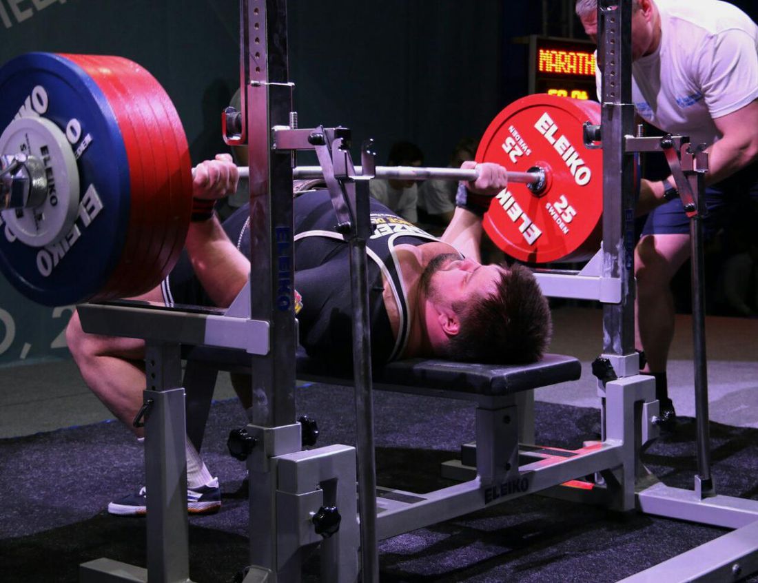 Спорт, Спорт в Томске, Томские новости, спорт пауэрлифтинг жим лежа чемпионат Томич выиграл «серебро» на чемпионате России по пауэрлифтингу