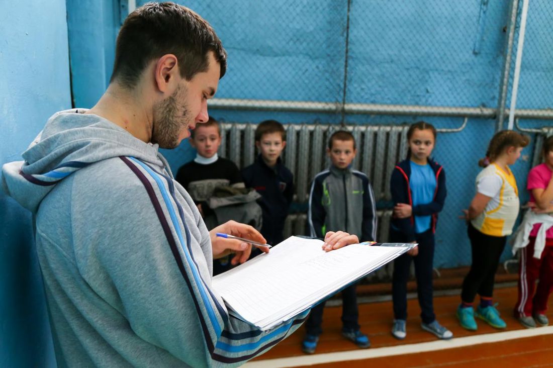 Работа, Работа в Томске, Томские новости, учителя выплаты социальная сфера Участники программы «Переселение соотечественников» в Томской области могут рассчитывать на выплаты в 100 тыс. рублей