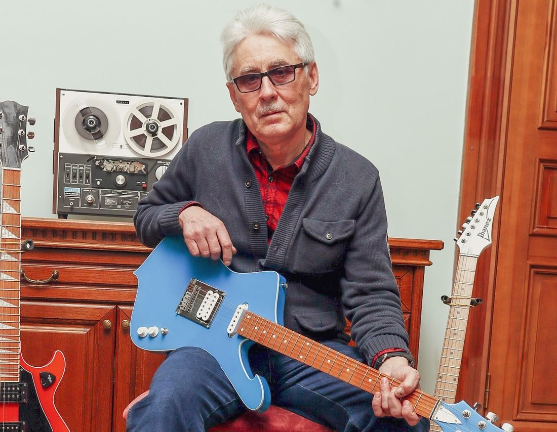 Культура в Томске, Томские новости, выставка гитары музыка ретро песни сделать гитару В Томском российско-немецком доме откроется выставка гитар