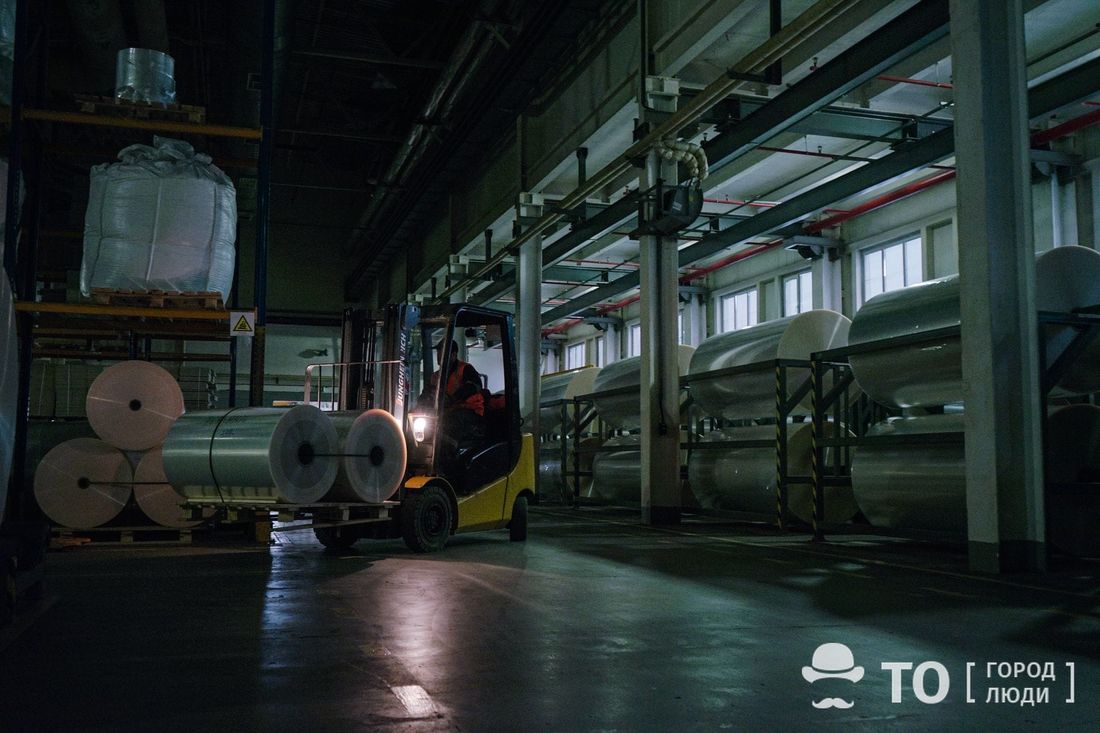 Коронавирус (Covid-19), Предприятия Томска и области, Томские новости, вахтовый метод работа коронавирус пандемия эпидемия как работают во время пандемии Из-за пандемии коронавируса «Томскнефтехим» перешел на вахтовый режим работы