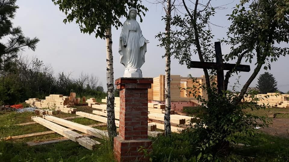 Томские новости, храм сгорел пожар пострадали восстановление костел В Томской области начались работы по восстановлению сгоревшего католического храма (ФОТО)