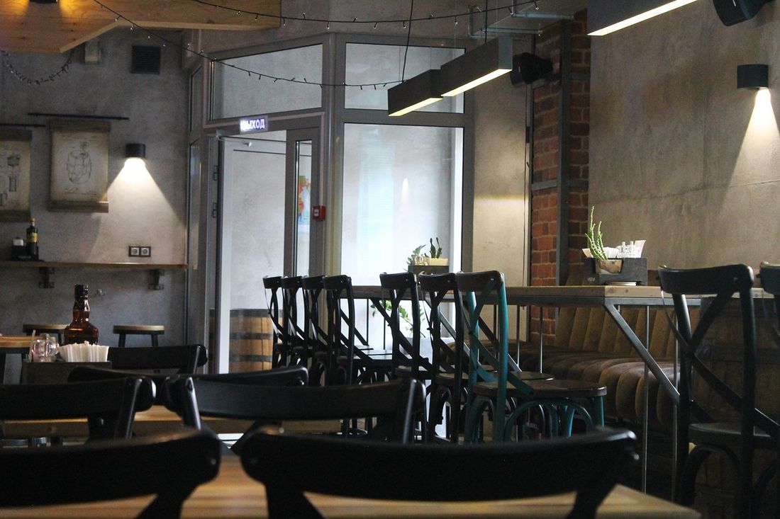 Еда, Томские новости, бар ресторан закрыты режим работы еда в Томске Часть баров Томска устроили сегодня выходной