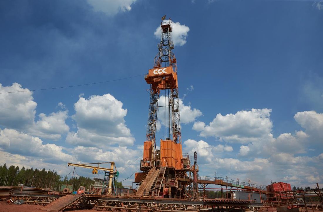 DIY, Сотрудники Томского филиала Сибирской Сервисной Компании в честь профессионального праздника отмечены министерскими и региональными наградами