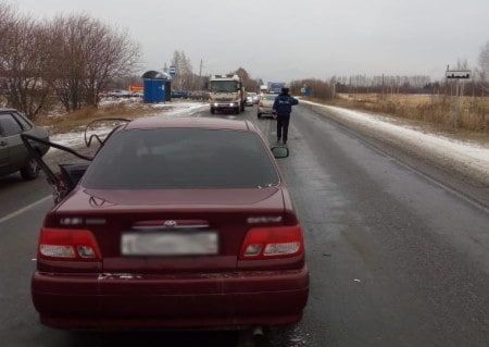 Происшествия, Томские новости, авария ДТП врезались пострадали сводка просишествий дорожная обстановка Женщина пострадала при столкновении иномарки и грузовика на трассе Томск-Новомихайловка (ФОТО)