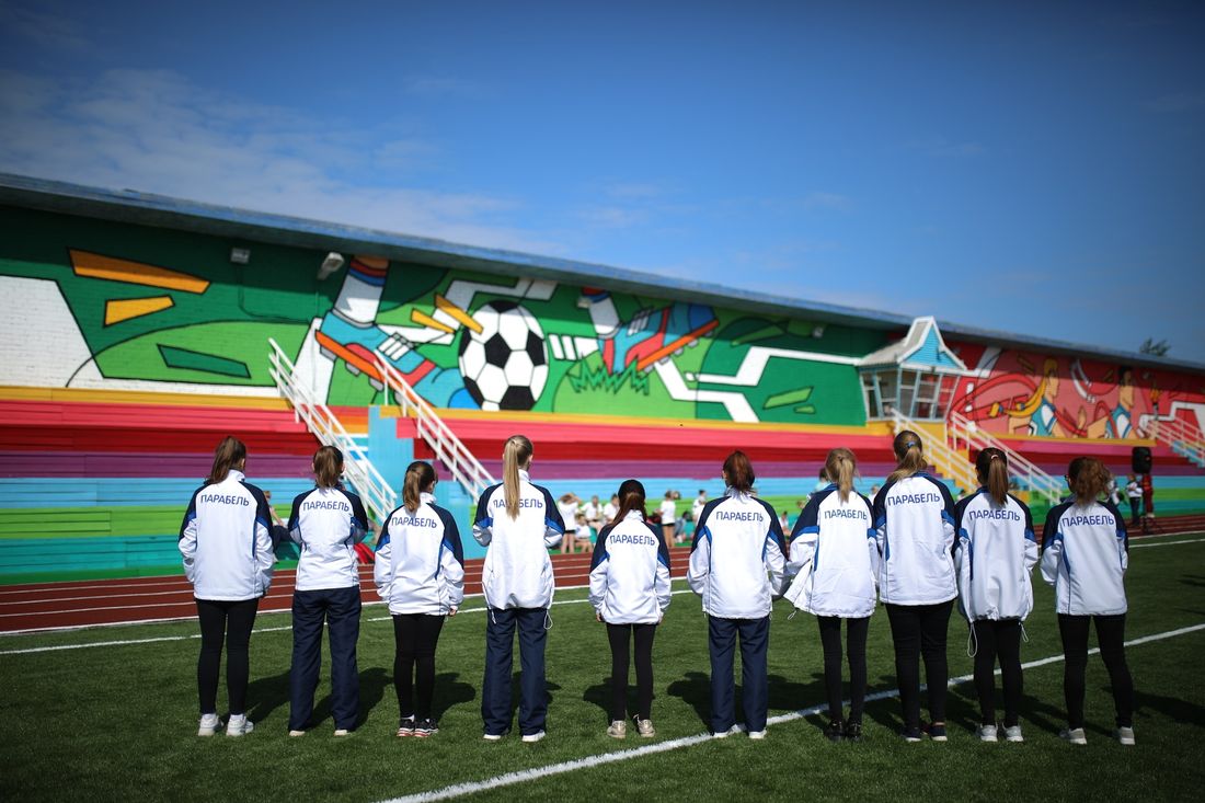 Газпромнефть-Восток, Томские новости, гпн стадион парабель газпром «Газпромнефть-Восток» развивает спортивную инфраструктуру территории деятельности