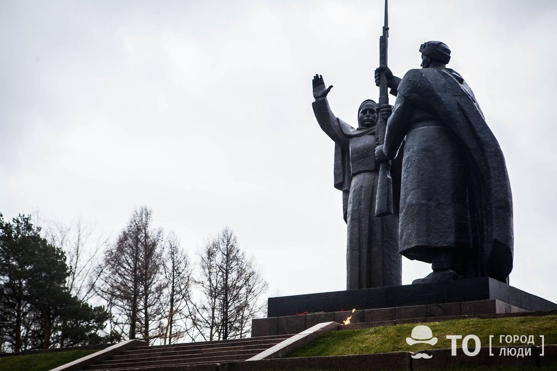 Безопасность, Томские новости, клещи клещи в томске болезнь лайма боррелиоз энцефалит обработка от клещей Лагерный сад Томска обрабатывают от клещей