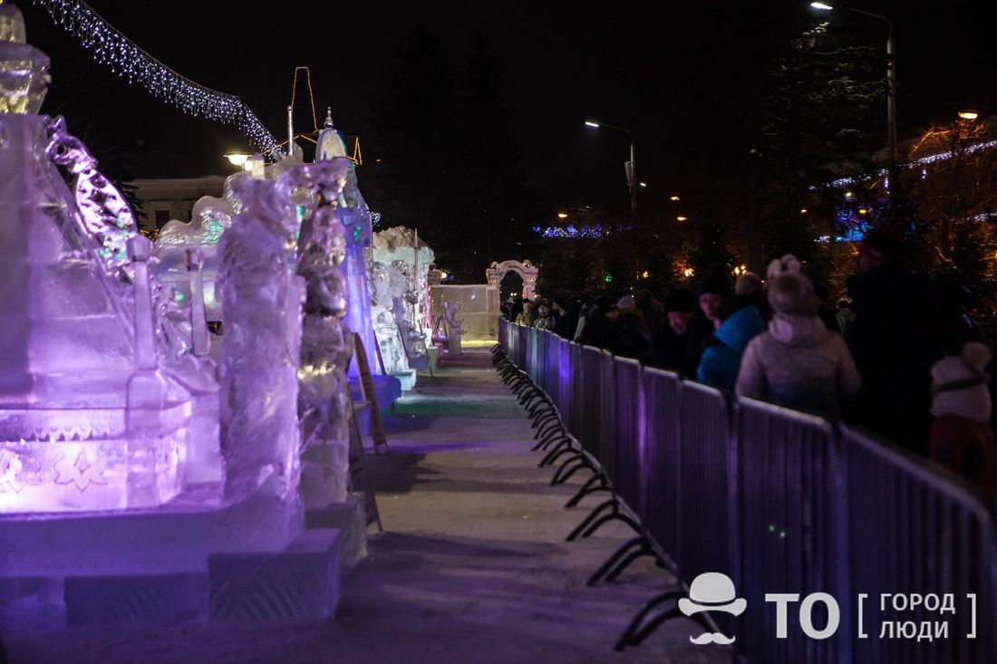 Ново-Cоборная, Новый год ❄, Томские новости, ледовые городки демонтаж праздник кончился когда уберут скульптуры новый год в Томске В Томске начинают демонтаж ледового городка на Ново-Соборной