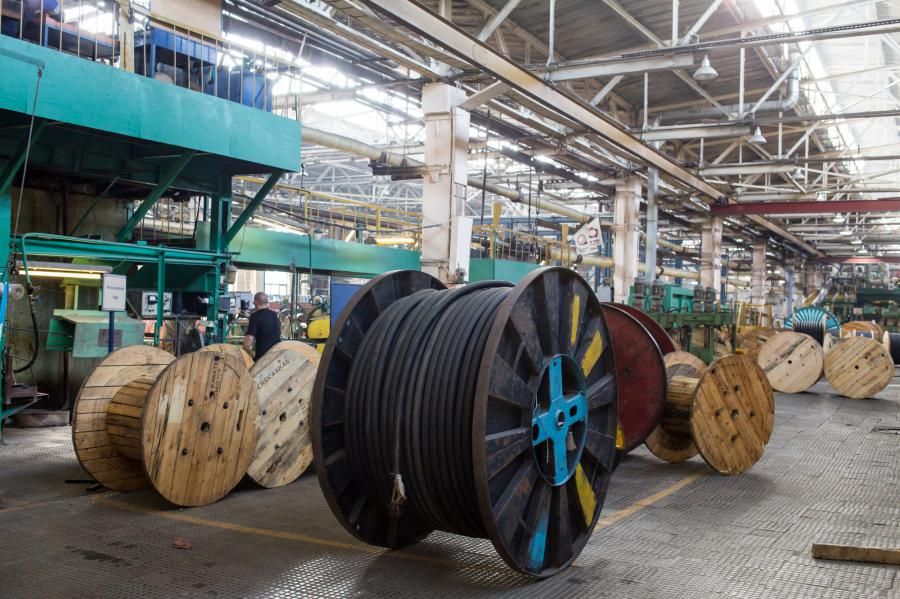 Предприятия Томска и области, Томские новости, Томск Сибкабель предприятие оборудование производство машины станки кабель Томский «Сибкабель» запустил новое оборудование для волочения и скрутки за 200 млн рублей