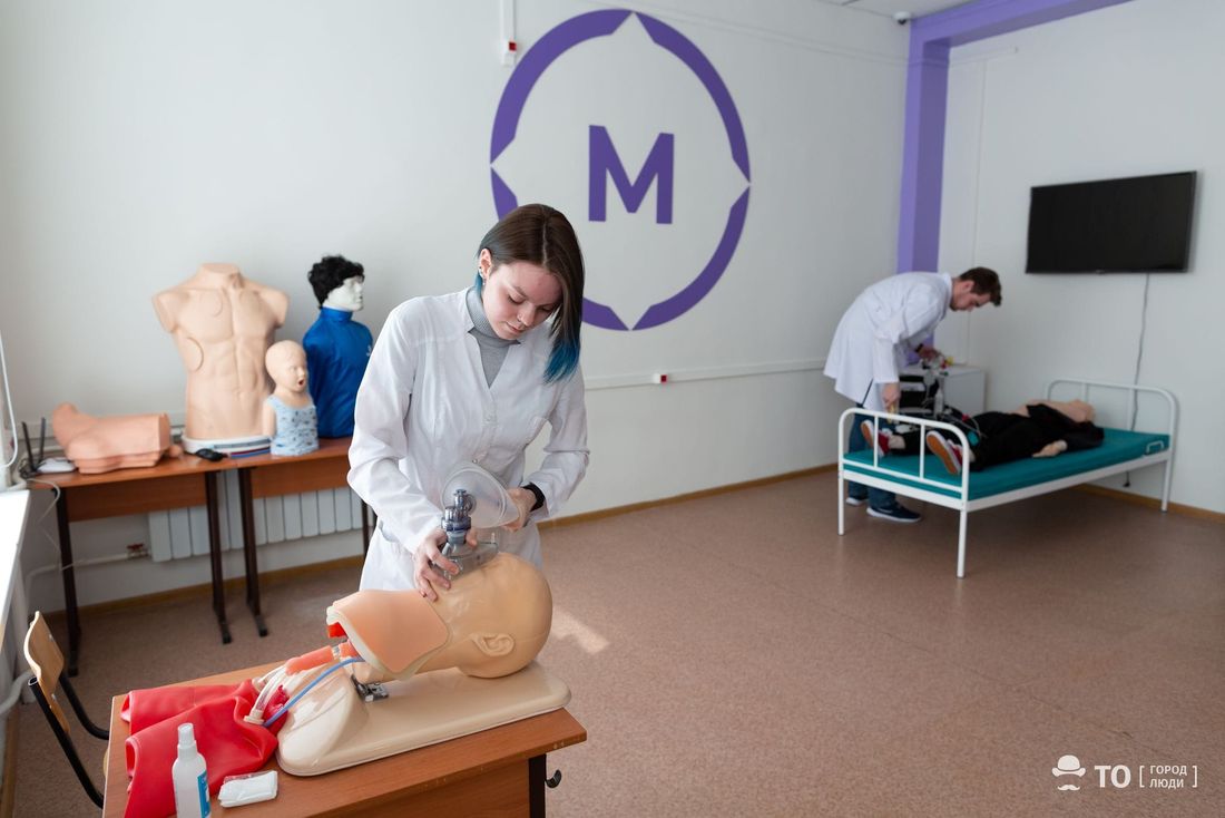 Работа в Томске, Томские новости, вакансии врач токарь повар новости томск интересное регион 70 В Томске не хватает врачей, токарей и поваров — исследование