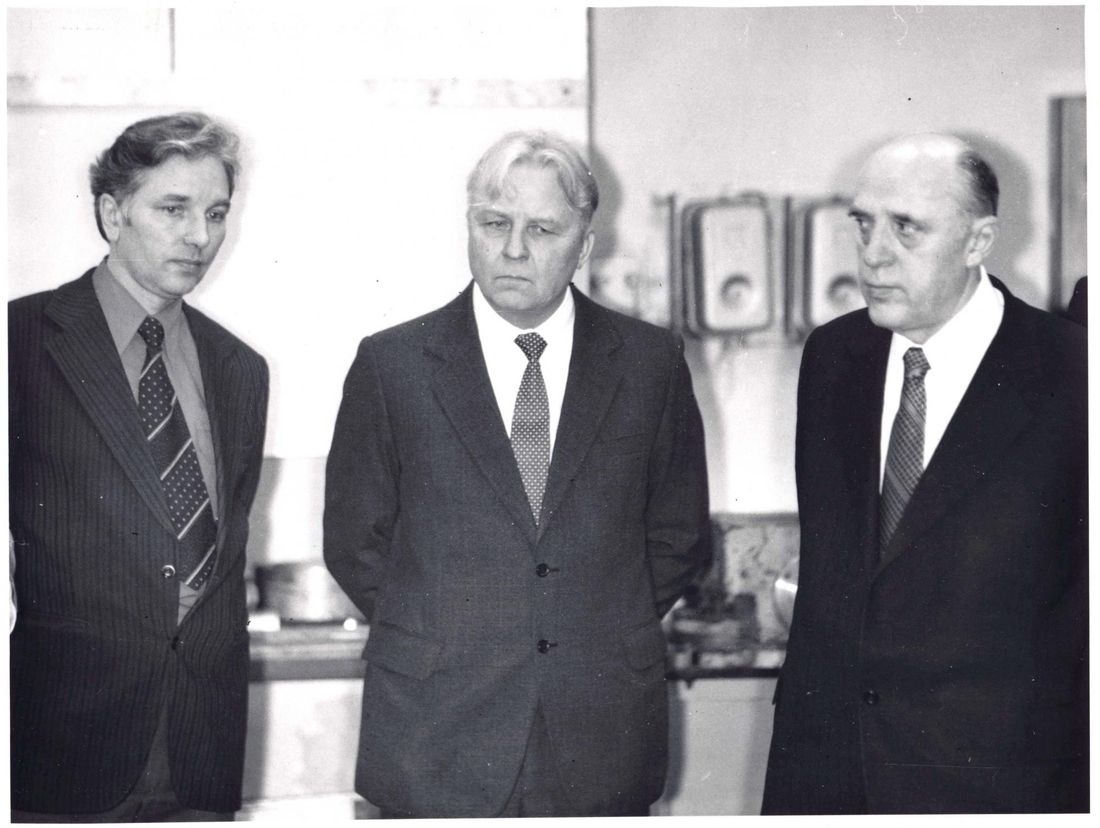 Некрологи, Томские новости, умер скончался Лигачев некрологи партия томские политики На 101 году жизни скончался бывший первый секретарь томского обкома партии Егор Лигачёв