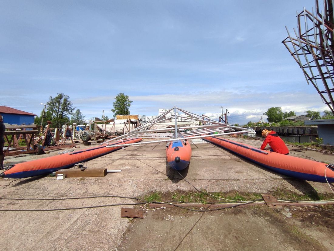 Путешествия, Томские новости, евгений ковалевский путешествие кругосветка Томский путешественник Евгений Ковалевский со своей командой готовятся к экспедиции на надувном судне