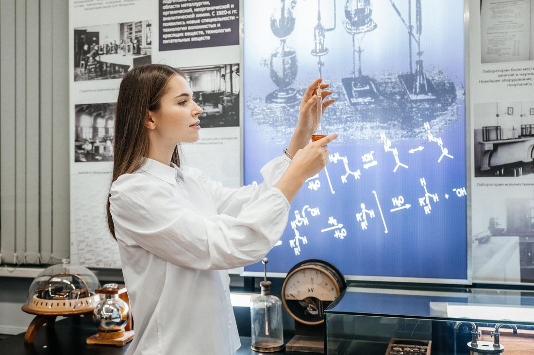 Музеи Томска, Томские новости, ТПУ, тпу политех томск ночь в музее Узнать тайны Обручева, отдохнуть на «привале геолога» и попробовать походную кашу смогут томичи на «Ночи музеев» в ТПУ