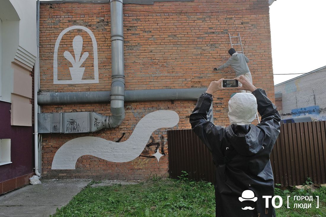 Культура в Томске, Томские новости, стрит вижн фестиваль выход в город уличное искусство Организаторы акции «Выход в город 2» планируют закончить муралы до июля следующего года