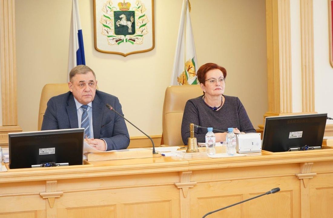 ЗД ТО, Томские новости, Экономика и финансы, Облдума депутаты закон проект фонд ОМС бюджет амбулаторная помощь Комитет томской Облдумы поддержал проект бюджета фонда ОМС, увеличивающий финансирование амбулаторной помощи