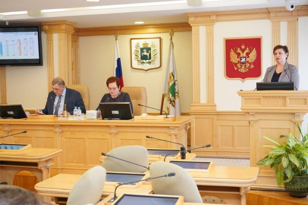 ЗД ТО, Томские новости, Томск ЗД ТО Облдума Томская область депутаты законопроект бюджет одобрение средства финансы Комитет томской облдумы одобрил во втором чтении проект закона о бюджете региона на 2022 год