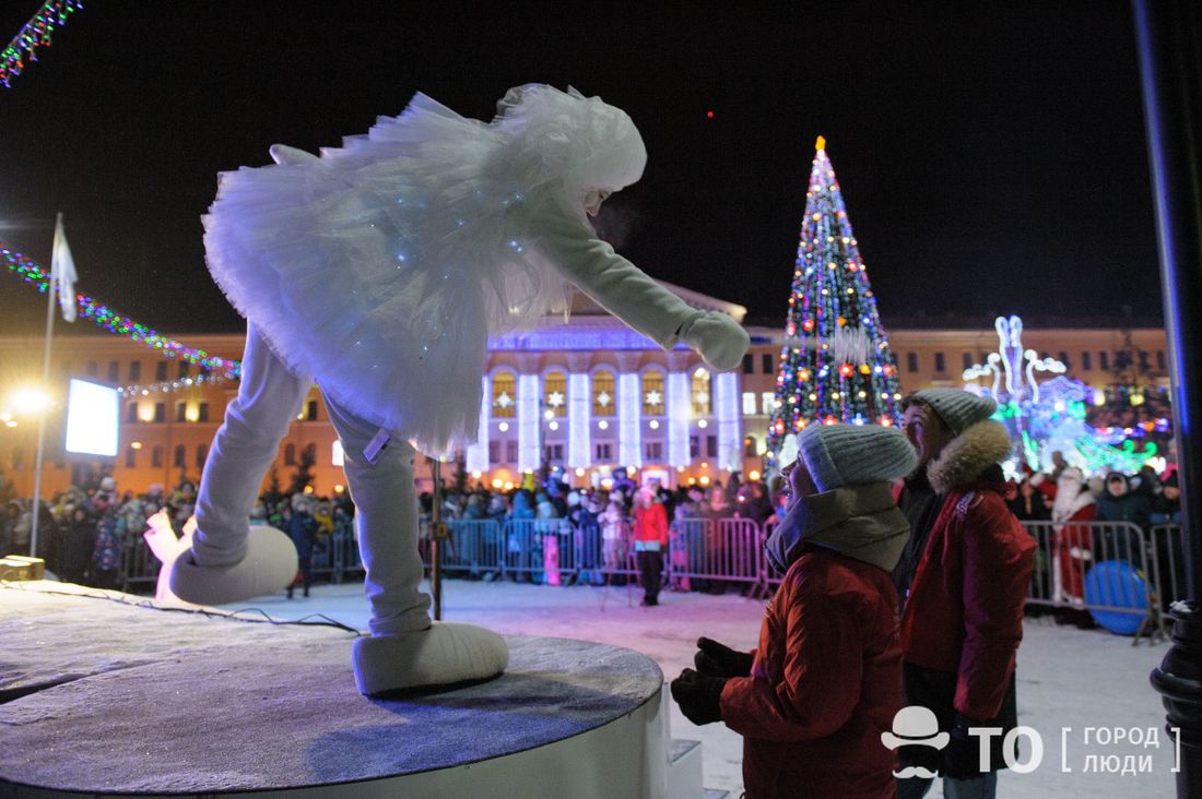 Коронавирус (Covid-19), Томские новости, санитарно-эпидемиологические требования праздники новый год меры профилактики В Томской области разрешили проведение новогодних праздников с соблюдением эпидтребований