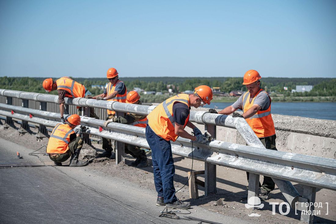 Власть, Городское благоустройство, Дороги, Томские новости, Томск Коммунальный мост час пик работы ремонт опора подрядчик светофор Светофоры на Коммунальном мосту через Томь в часы пик будут работать в новом режиме — мэрия