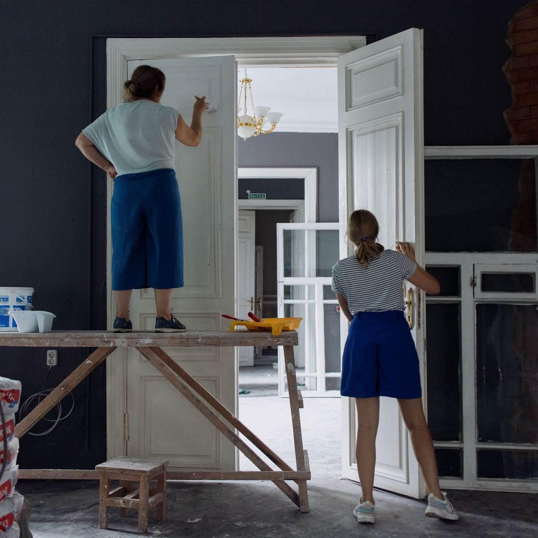 Культура в Томске, Томские новости, особняк искусство томск новости интересное изумрудный дом деревянная архитектура Томские волонтеры покрасили «Особняк»