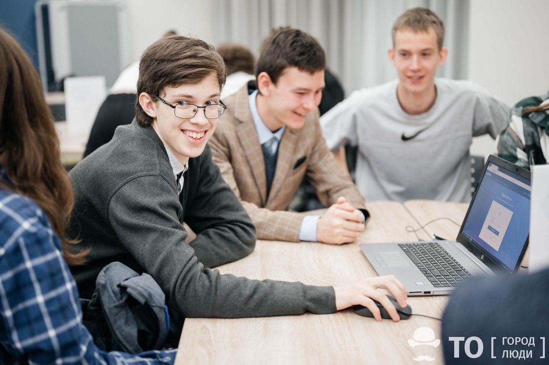Город, Томские новости, веб-дизайн интересные новости Томска МТС компания обучение бесплатное Томских школьников и студентов приглашают на бесплатное обучение веб-дизайну
