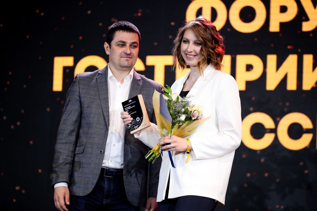 Награды и назначения, Томские новости, томск экскурсовод гид елена ерофеева победитель премия награждения стандарт гостеприимства Томичка стала одной из пяти победителей в национальной премии «Стандарт гостеприимства»