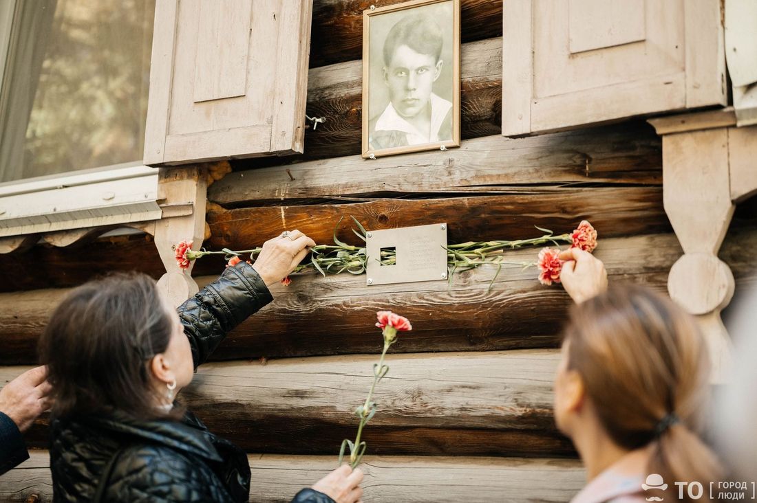 Люди, Томские новости, последний адрес томск новости интересное регион 70 репрессии В Томске появился «Последний адрес» учителя Сергея Тютрюмова